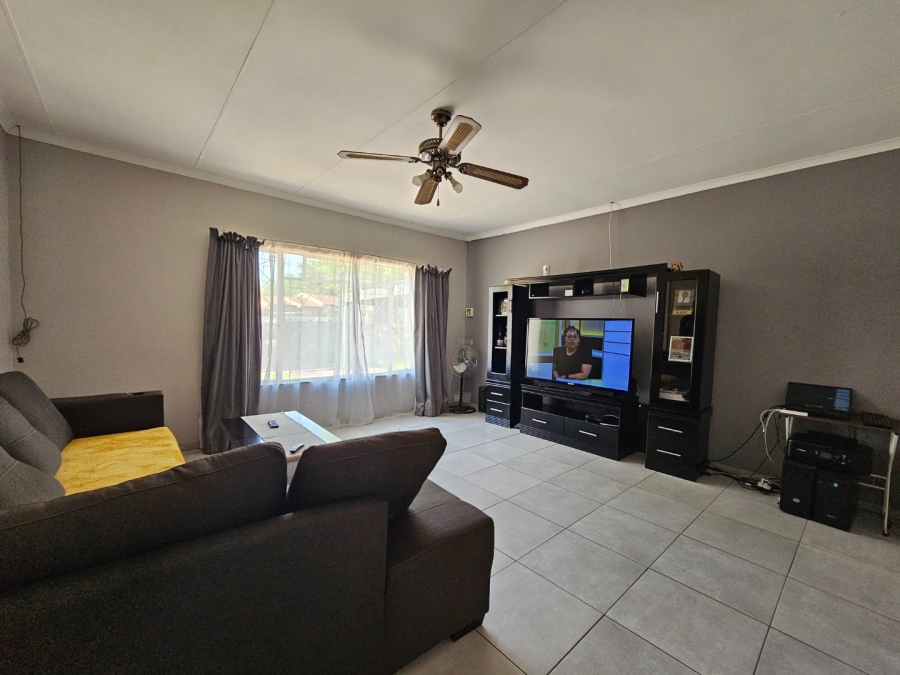 3 Bedroom Property for Sale in Sasolburg Ext 11 Free State